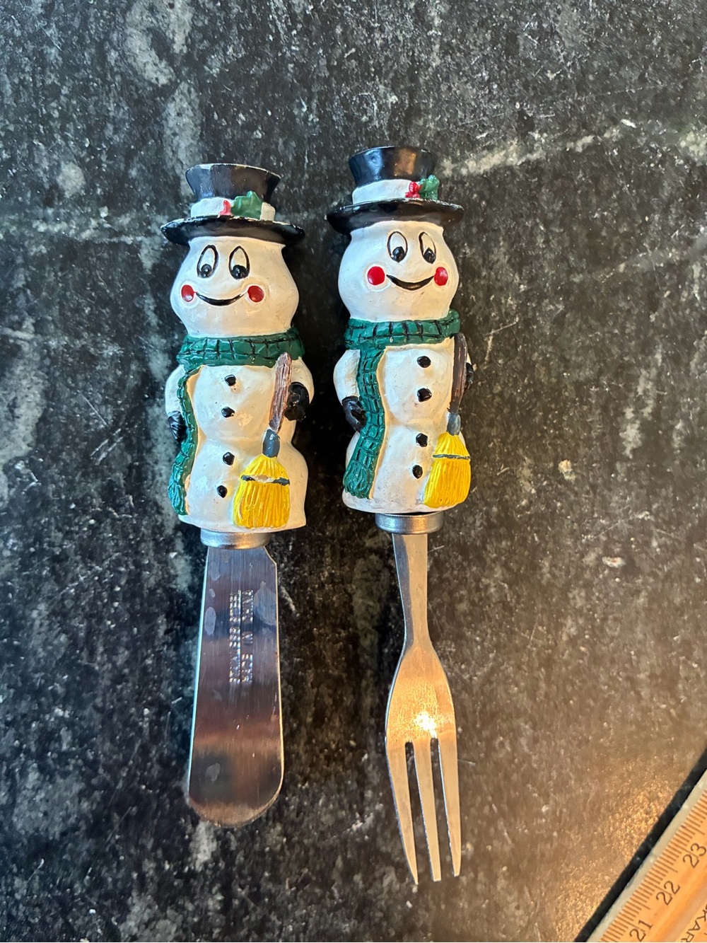 Festive Snowman Spreaders and Fork Set - White Snowmen Handles